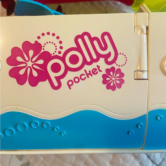 Polly Pocket Cruise Ship - Picture 2 of 6